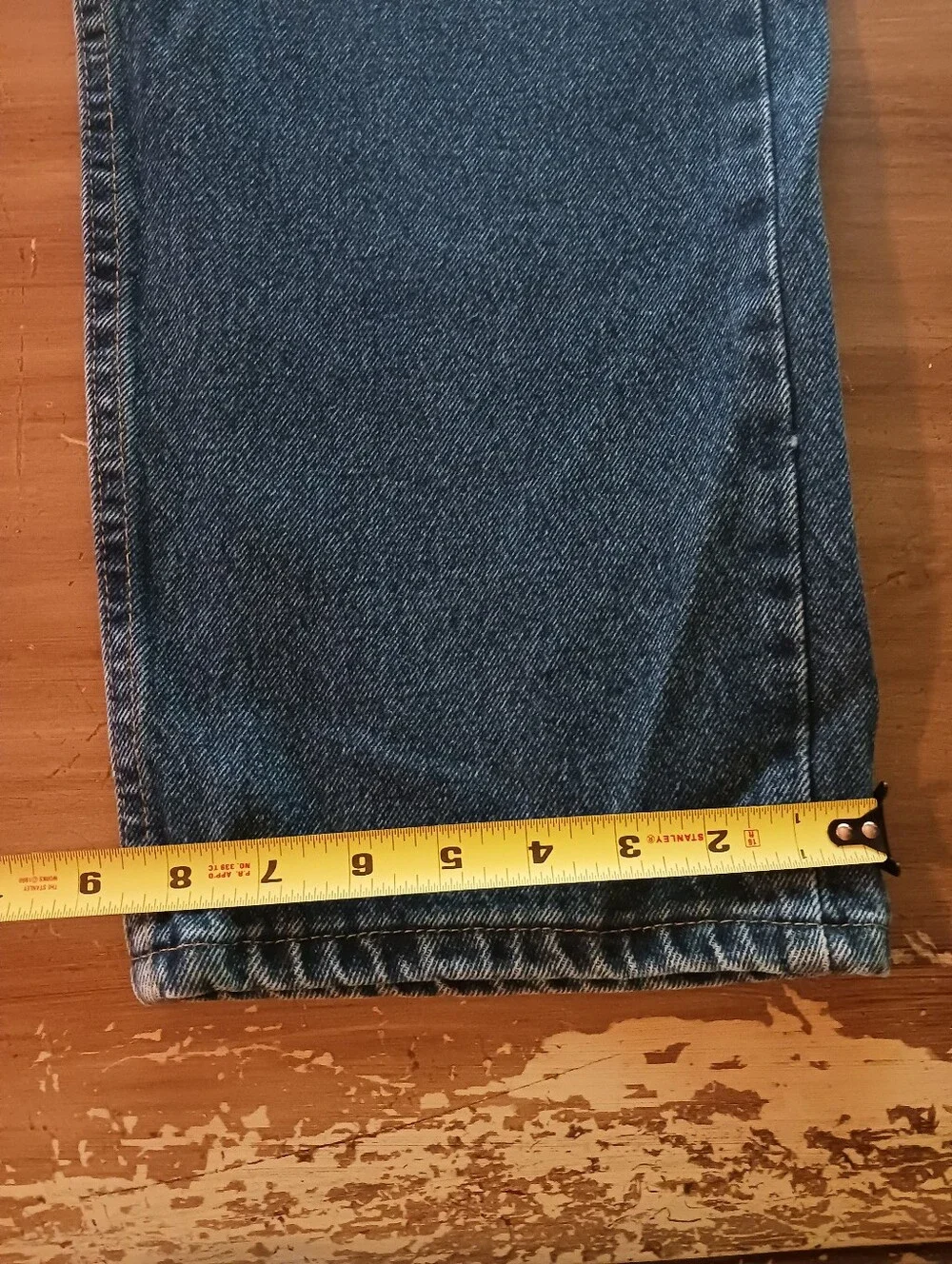 Men's Wranglers Relaxed Fit 35x32 Blue Jeans Denim Rodeo Cowboy Farmer Work EUC